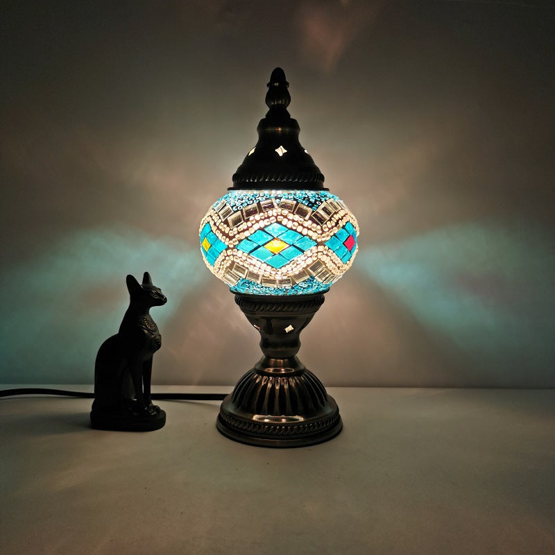Skorter | Traditional Tiffany Oval Glass Iron 1-Light Table Lamp for the Living Room