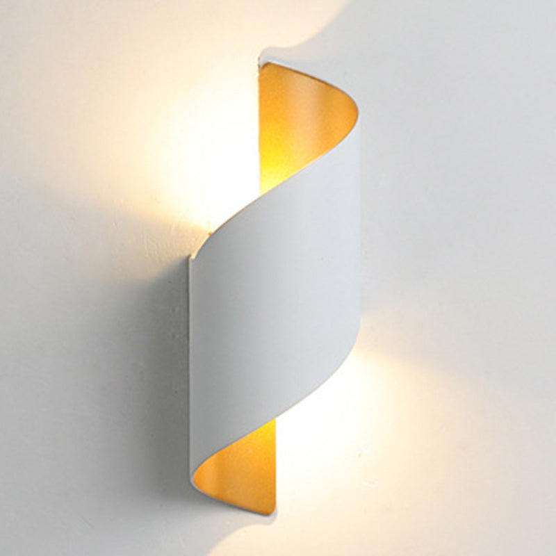 Skorter | Modern minimalistisk vattentät spiralformad LED-vägglampa i aluminium och akryl för sovrum 