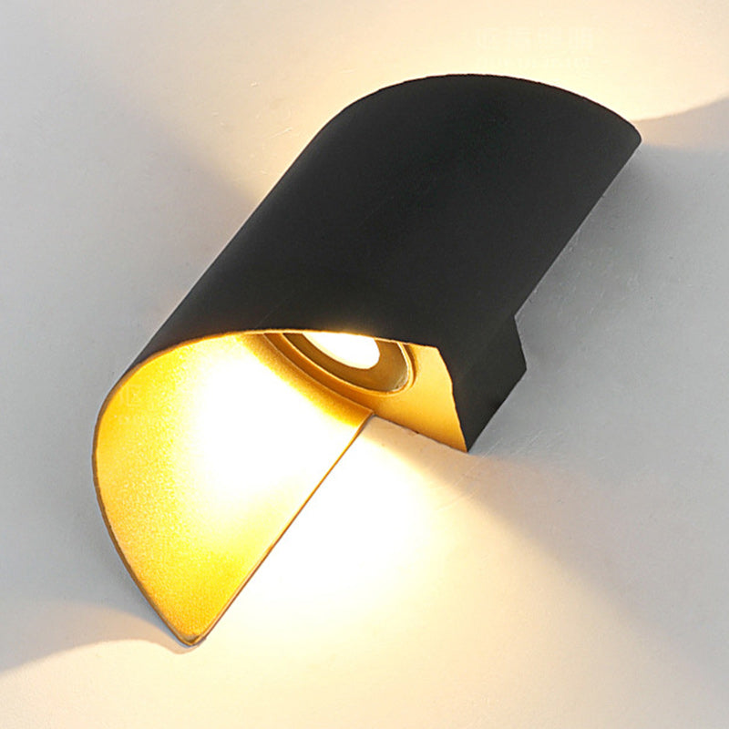 Skorter | Modern minimalistisk vattentät spiralformad LED-vägglampa i aluminium och akryl för sovrum 