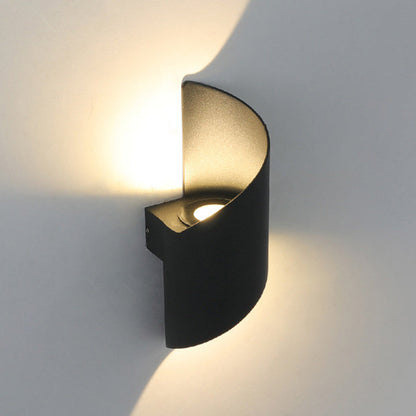 Skorter | Modern minimalistisk vattentät spiralformad LED-vägglampa i aluminium och akryl för sovrum 