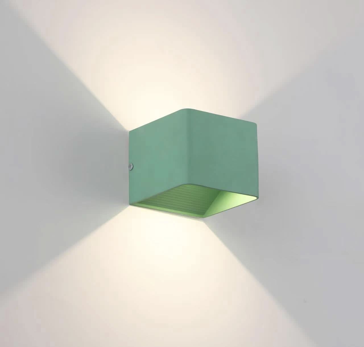 Skorter | Orr Modern Square Wall Lamp