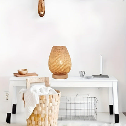 Skorter | Aura Lamp - Bamboo USB-powered Table Lamp for the Bedroom