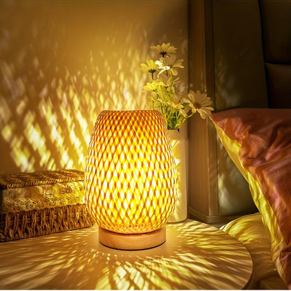 Skorter | Aura Lamp - Bamboo USB-powered Table Lamp for the Bedroom