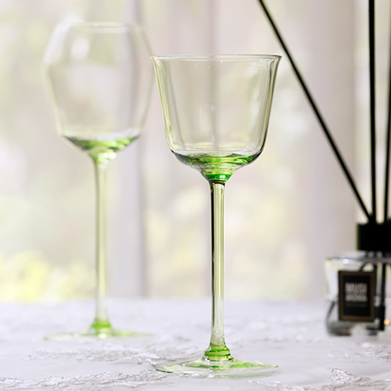 Skorter | Bareqeth Green Wine Glass
