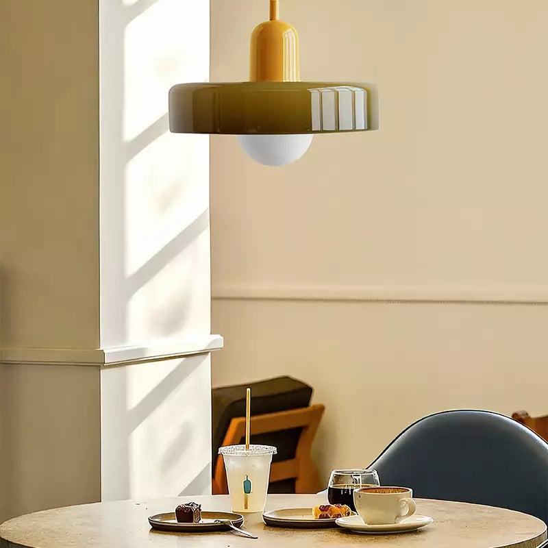 Skorter | Coloured Glass Pendant Light – Elegant Bauhaus-Style Hanging Lamp for Living Room & Dining Area