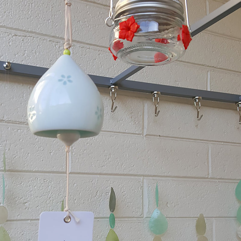 skorter | Beautiful Mason Jar Hummingbird Feeder With Three Openings