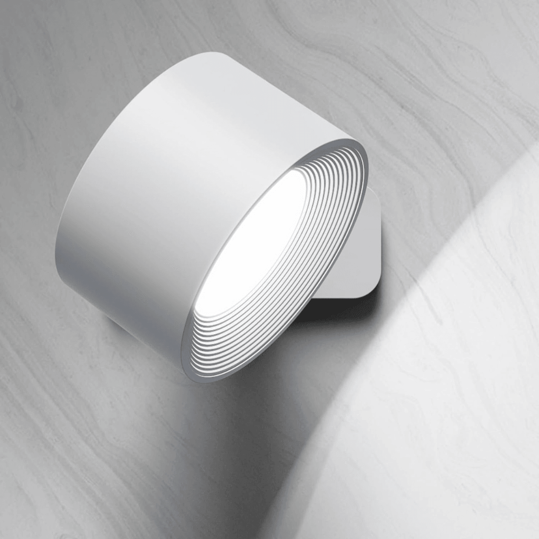 Skorter | 360° wireless rechargeable wall light | Versatile LED lighting solution