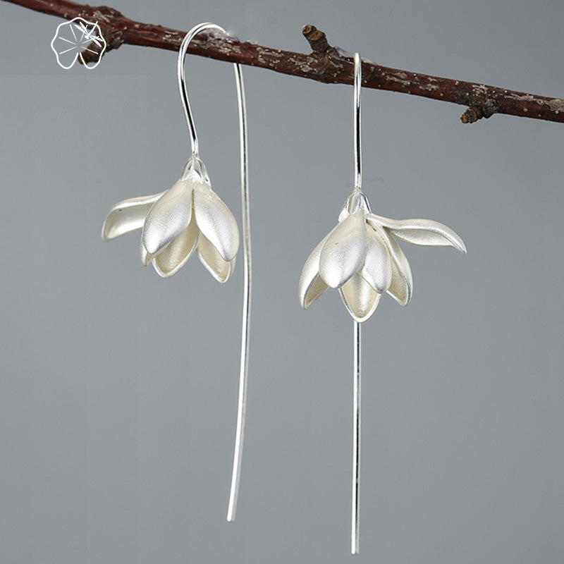 Skorter | 18K Gold Elegant Magnolia Flower Dangle Earrings