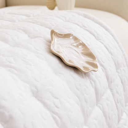 Skorter | Bohemian Printed Quilted Sofa Cover