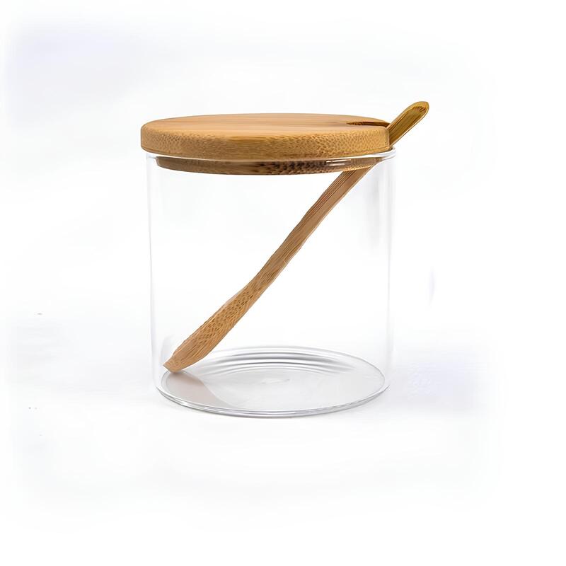 Skorter spice jar with lid and built-in spoons