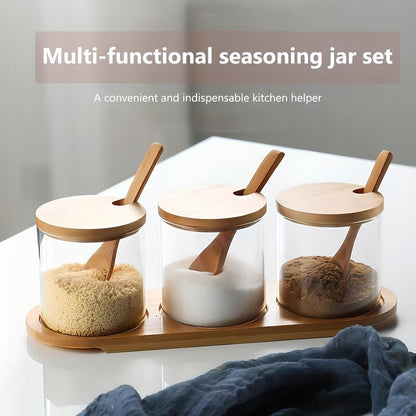 Skorter spice jar with lid and built-in spoons