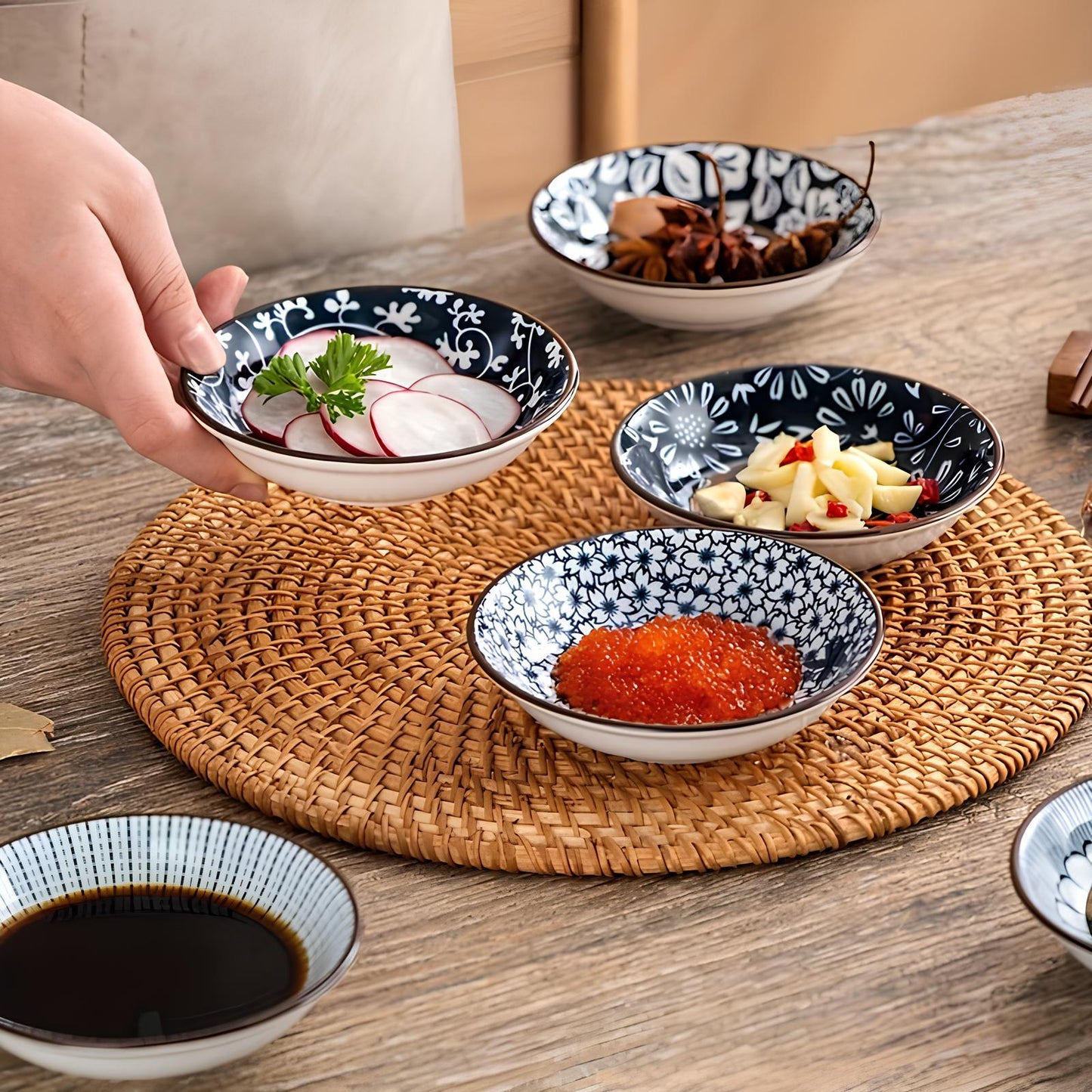 Skorter 6 porcelain sauce bowls - Flower motif