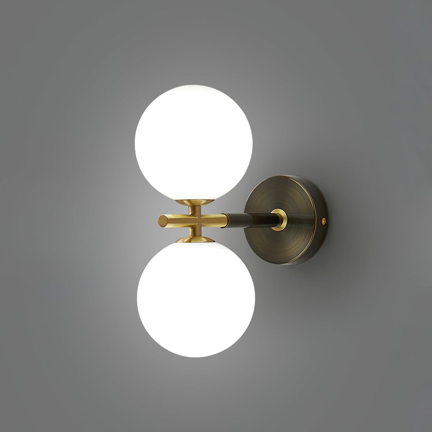 Skorter | GlobalGlow – Gold Wall Lamp with Global Inspiration