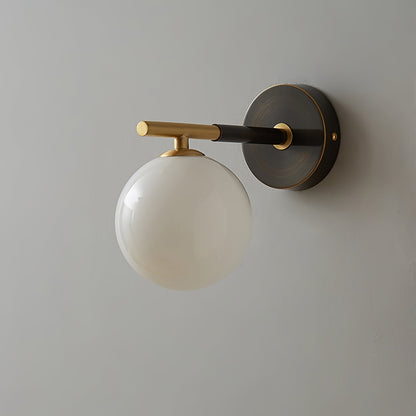 Skorter | GlobalGlow – Gold Wall Lamp with Global Inspiration
