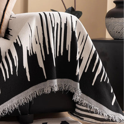 Skorter | Brushstroke Vertical Pattern Chenille Sofa Cover