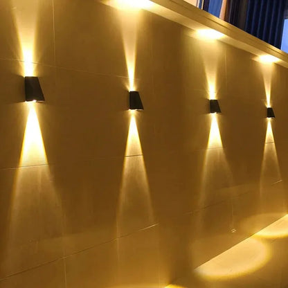 Skorter | FenceGleam - LED Garden Fence Lighting