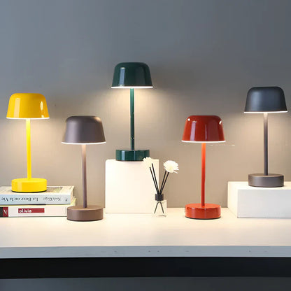 Skorter | Colorful LED table lamp in retro design, wireless, USB