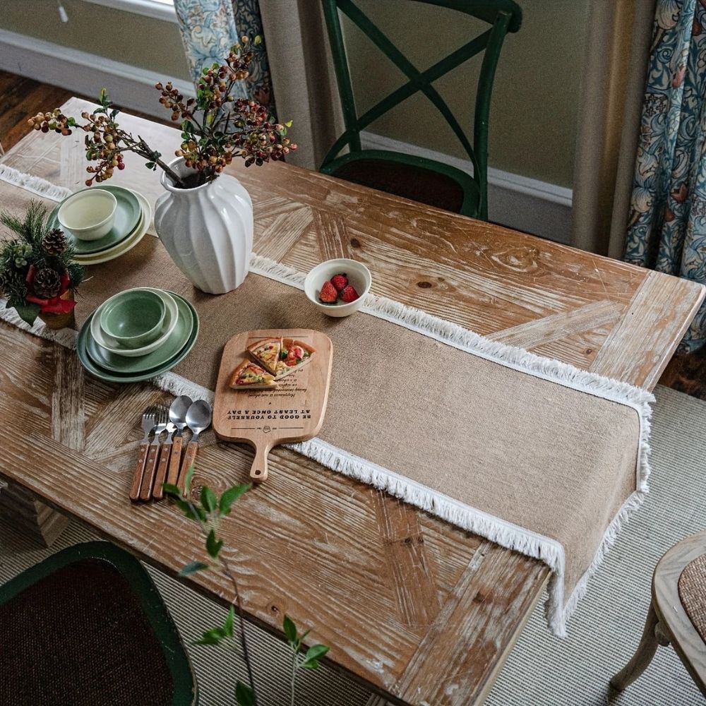 Skorter | Burlap Charm Boho Table Runner