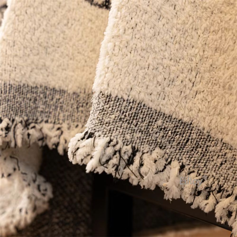 Skorter | Butterfly Loom Sofa Cover