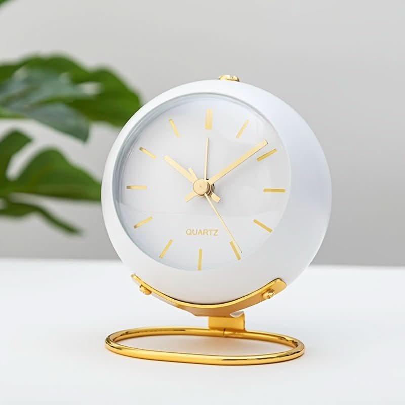 Skorter | Retro Analog Alarm Clock with Silent Movement