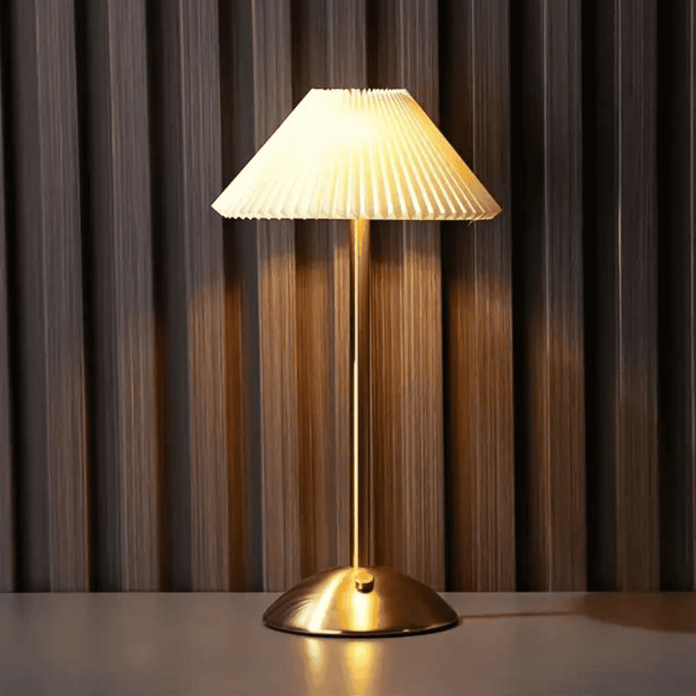 Skorter | Wireless - Lighting Freedom with GloLicht Modern and Wireless Table Lamp