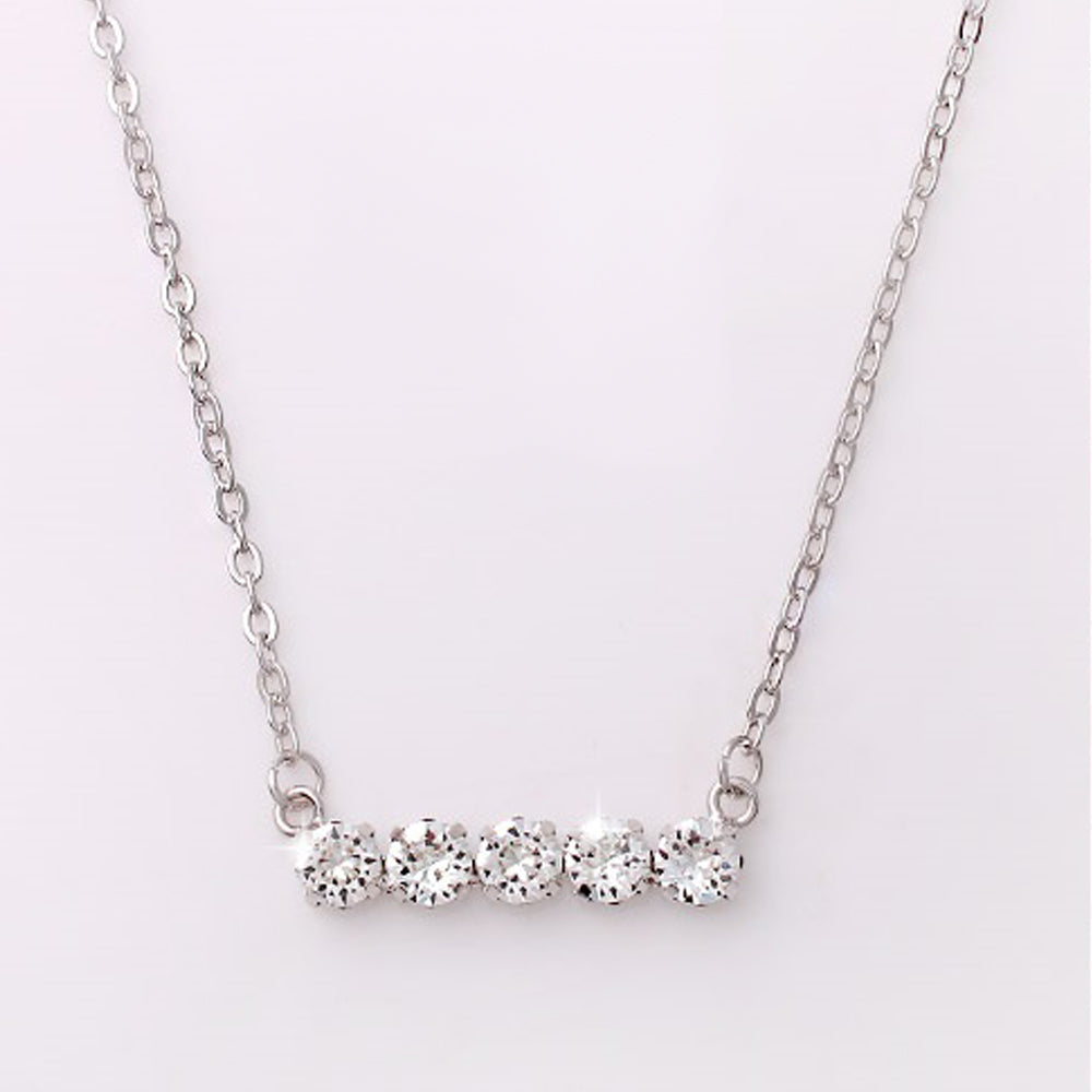 Skorter | Crystal Necklace with Crystals