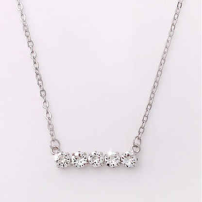 Skorter | Crystal Necklace with Crystals