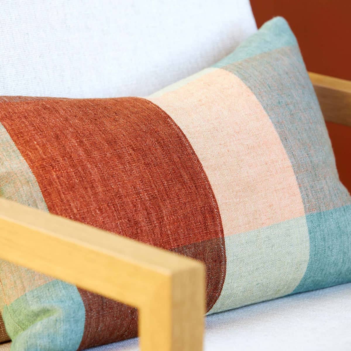 Skorter | Clyde Cushion - Multi