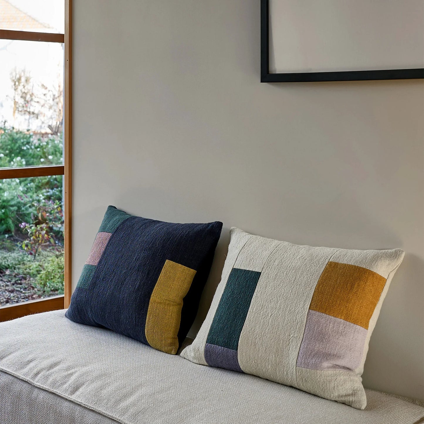 Skorter | Building Cushion - Natural/Multi