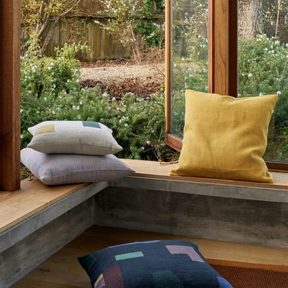 Skorter | Building Cushion - Natural/Multi