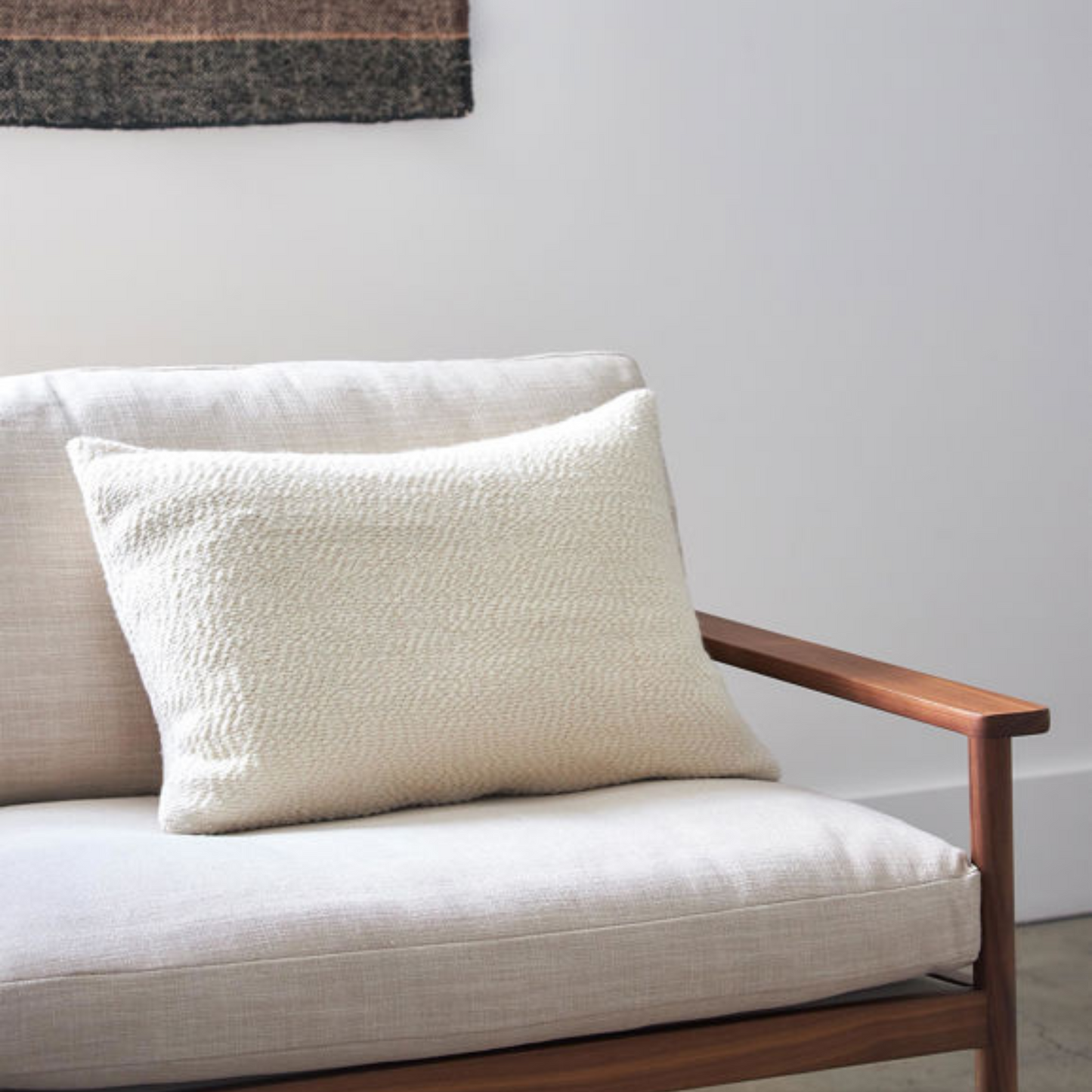 Skorter | Boucle Cushion - Natural