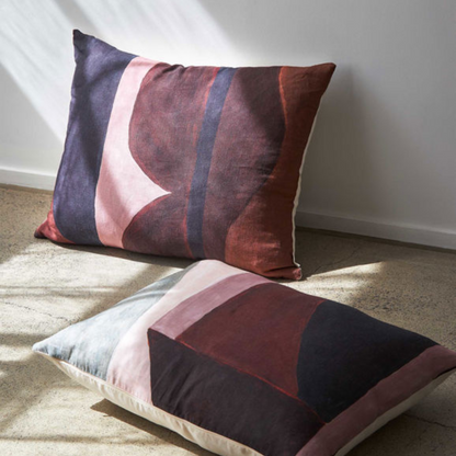 Skorter | Curio Cushion