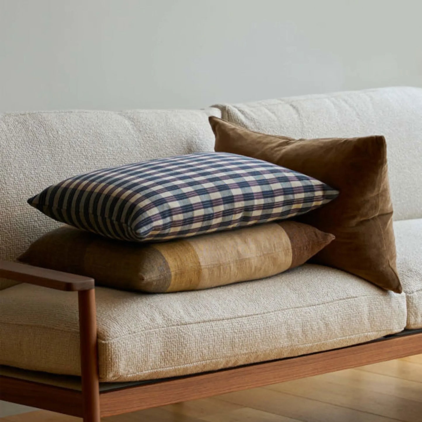 Skorter | Folio Pillow - Lupin