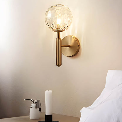 Skorter | Elegant wall lamp Clear in beautifully crafted glass