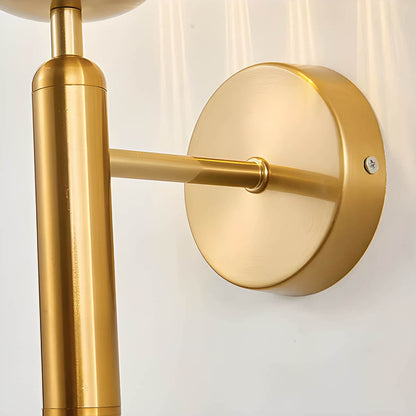 Skorter | Elegant wall lamp Clear in beautifully crafted glass