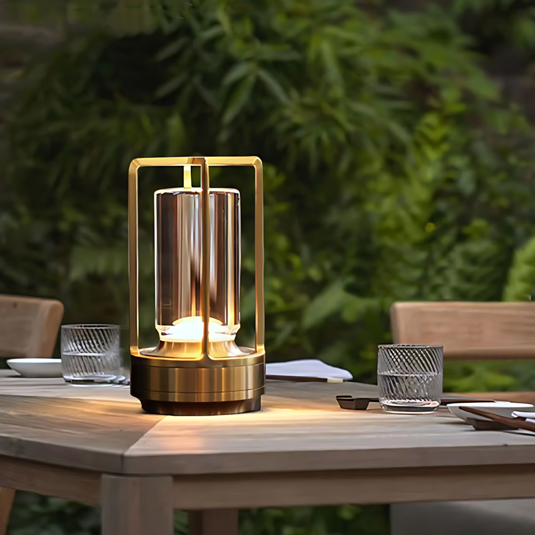 Skorter | Crystal Lantern Light