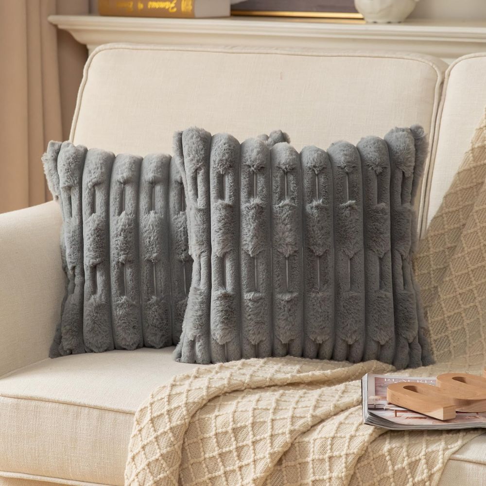 Skorter | Calm Weave Plush Cushion Cover
