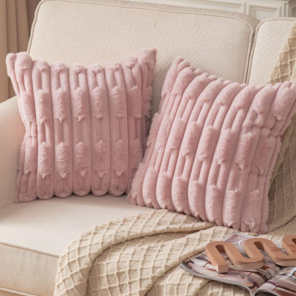 Skorter | Calm Weave Plush Cushion Cover