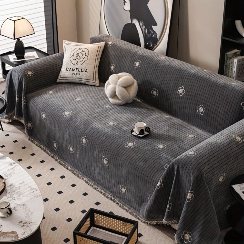 Skorter | Camellia Bloom Sofa Cover