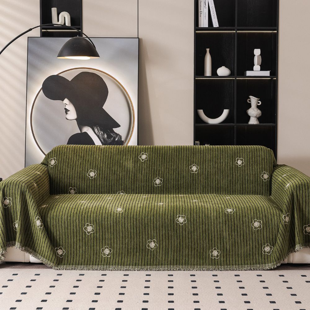 Skorter | Camellia Bloom Sofa Cover