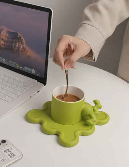 Skorter | The Limited Edition Cupido Cup and Saucer