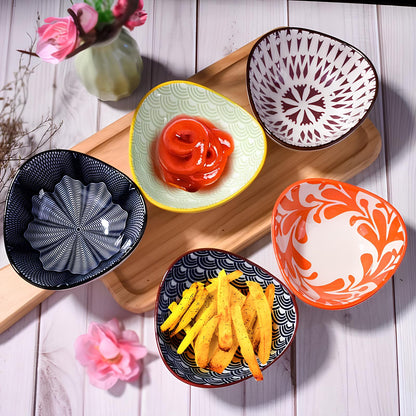Skorter 5 bowls for sauce in Japanese ceramic