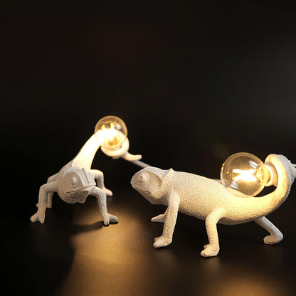 Skorter | Chameleon Table Lamp