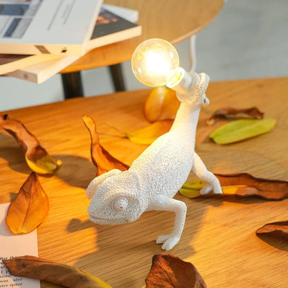 Skorter | Chameleon Table Lamp