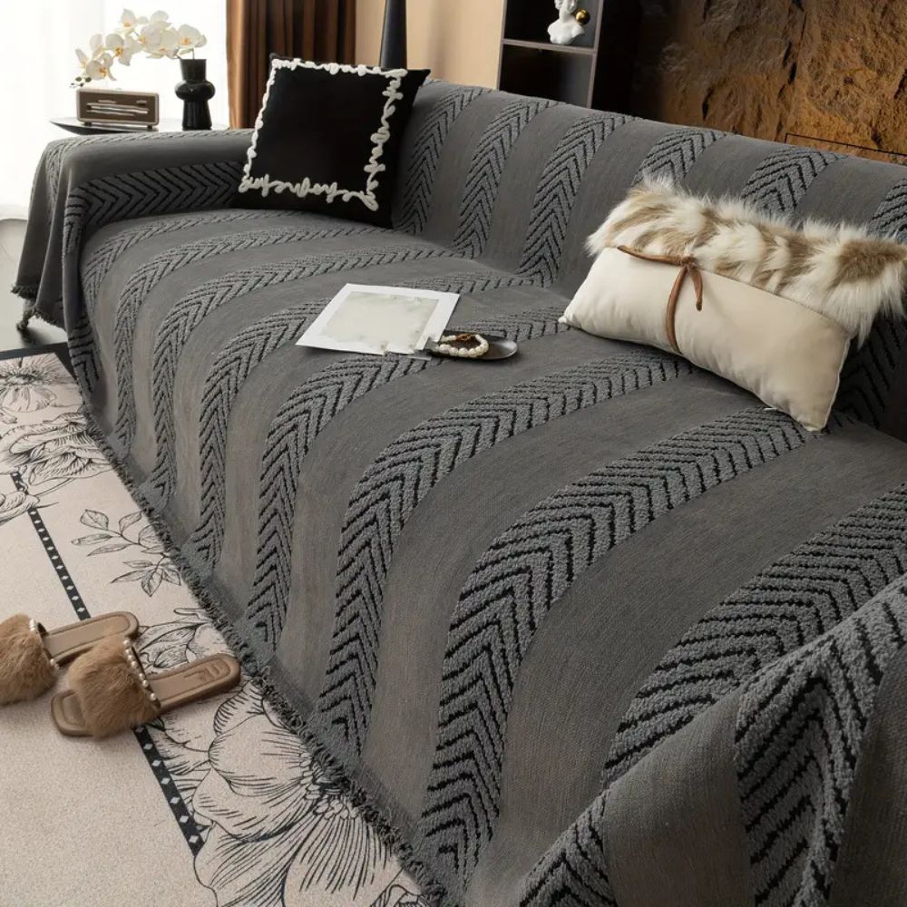Skorter | Chevron Echo Line Sofa Cover