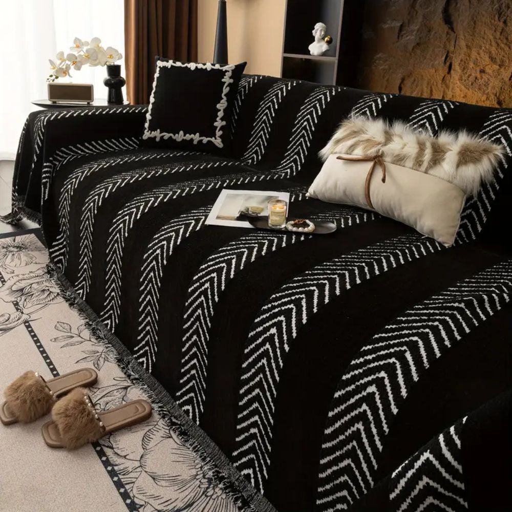 Skorter | Chevron Echo Line Sofa Cover