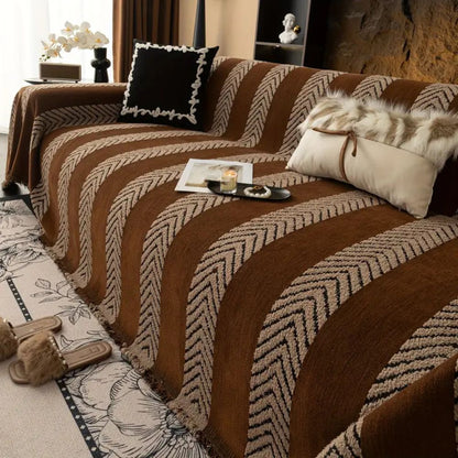 Skorter | Chevron Echo Line Sofa Cover