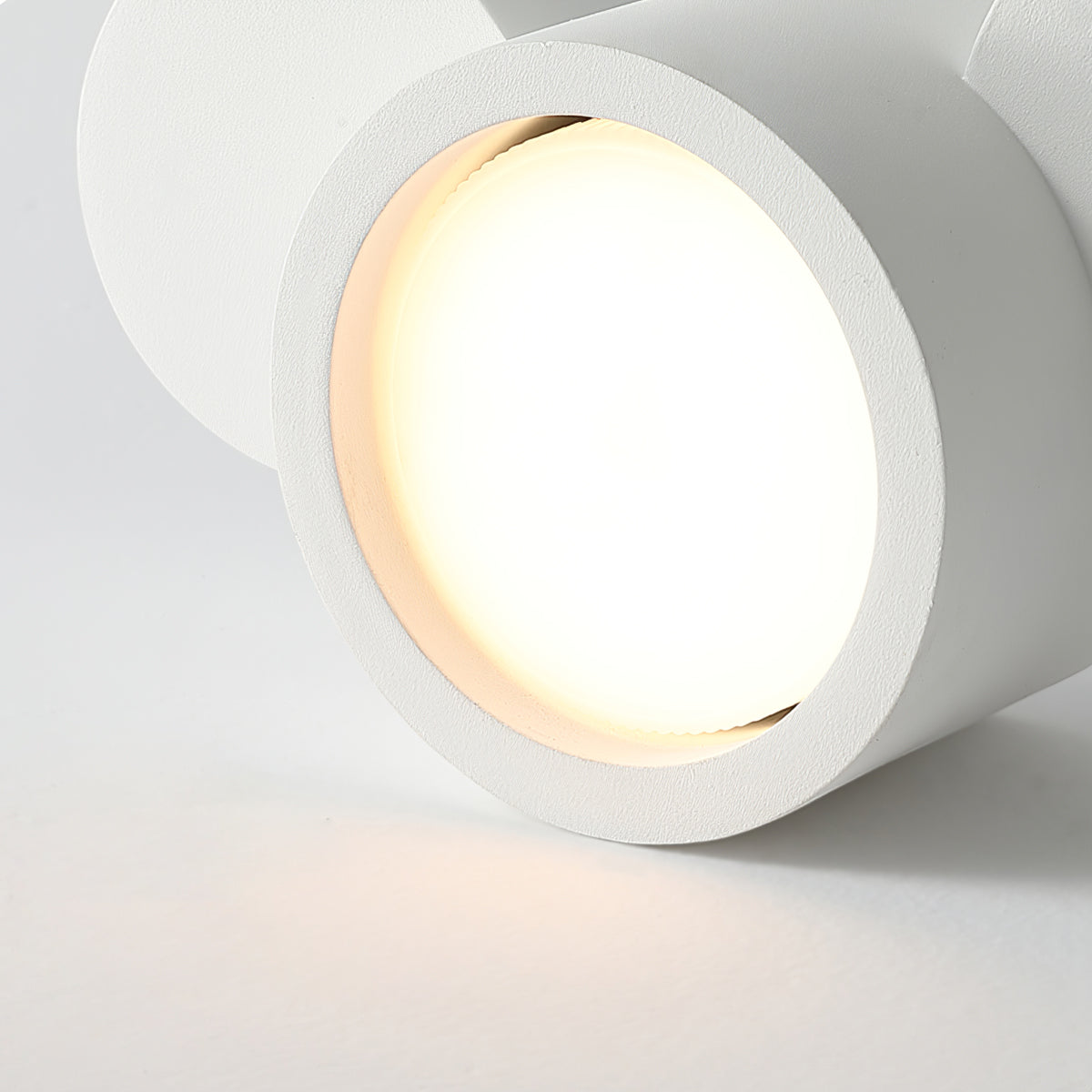 Skorter | AuraCircle - Stylish Round Ceiling Light