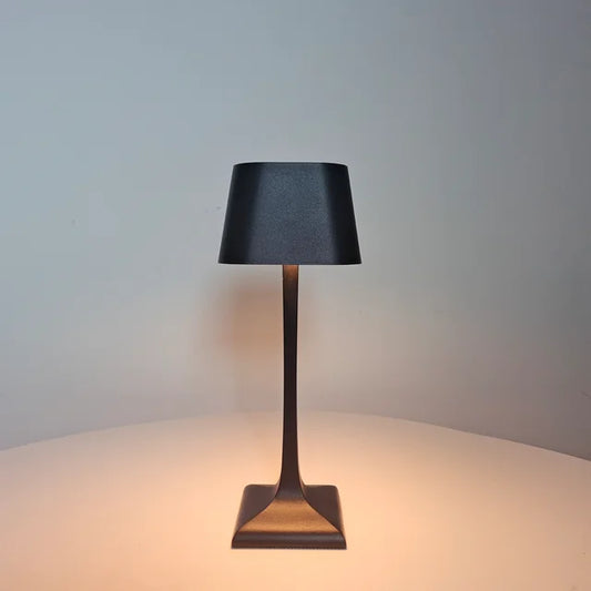 Skorter | LumiSquare – Flexible LED Table Lamp with USB