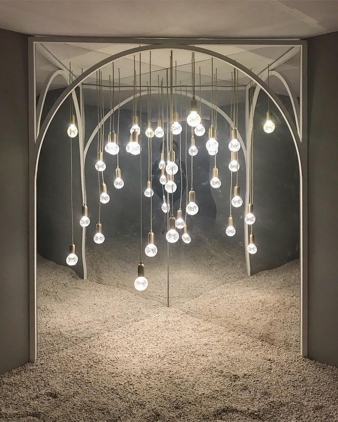 Skorter | Crystal bulb LED Pendant Lamp